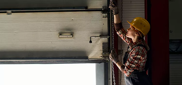 Addressing Common Garage Door Stoppage Issues in Burbank, IL